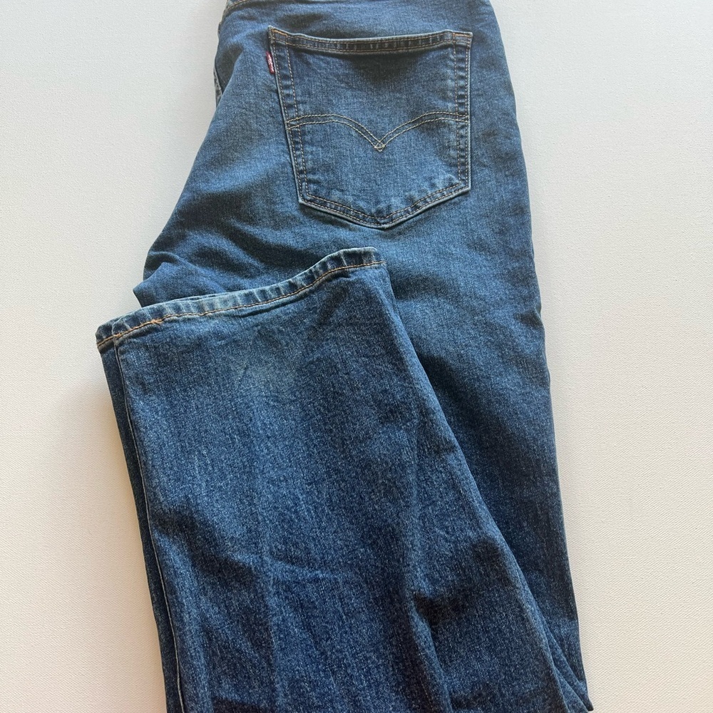 EUC Levis 550 Jeans Mens 38x29 Blue Denim Straight Leg Medium Wash (E5)